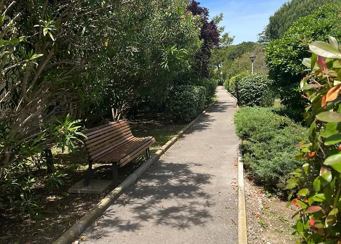 Centre Ville&plage à 200m - Clim - Parking Privé - Netflix *