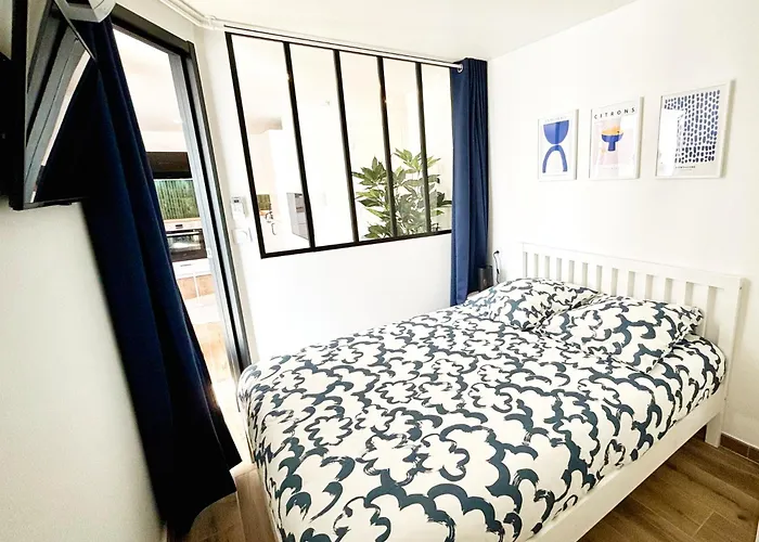 Centre Ville&plage à 200m - Clim - Parking Privé - Netflix * Le Grau-du-Roi
